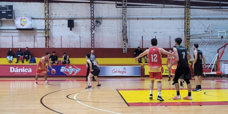 Festejos de Tokio Amarillo y 2 de Abril en el posadeño 1 Festejos de Tokio Amarillo y 2 de Abril en el posadeño