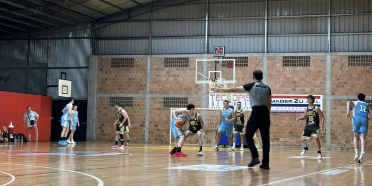 OTC sorprendió al campeón en su casa