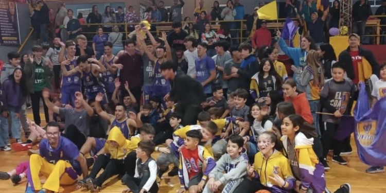 El Coati dio el gran golpe y se quedó con el clásico