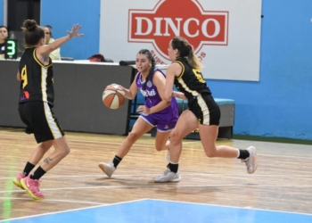 Noche de definiciones en el femenino