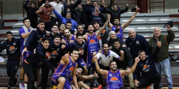 Dos misioneros irán por el ascenso con Regatas de San Nicolás 1 Dos misioneros irán por el ascenso con Regatas de San Nicolás