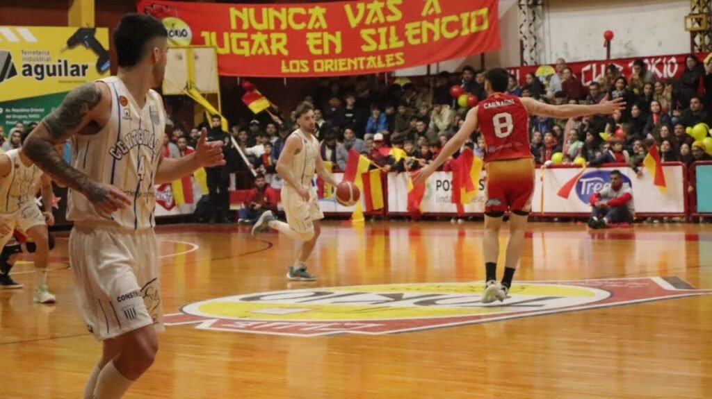 Tokio sufrió, festejó y quedó a un paso del ascenso  4