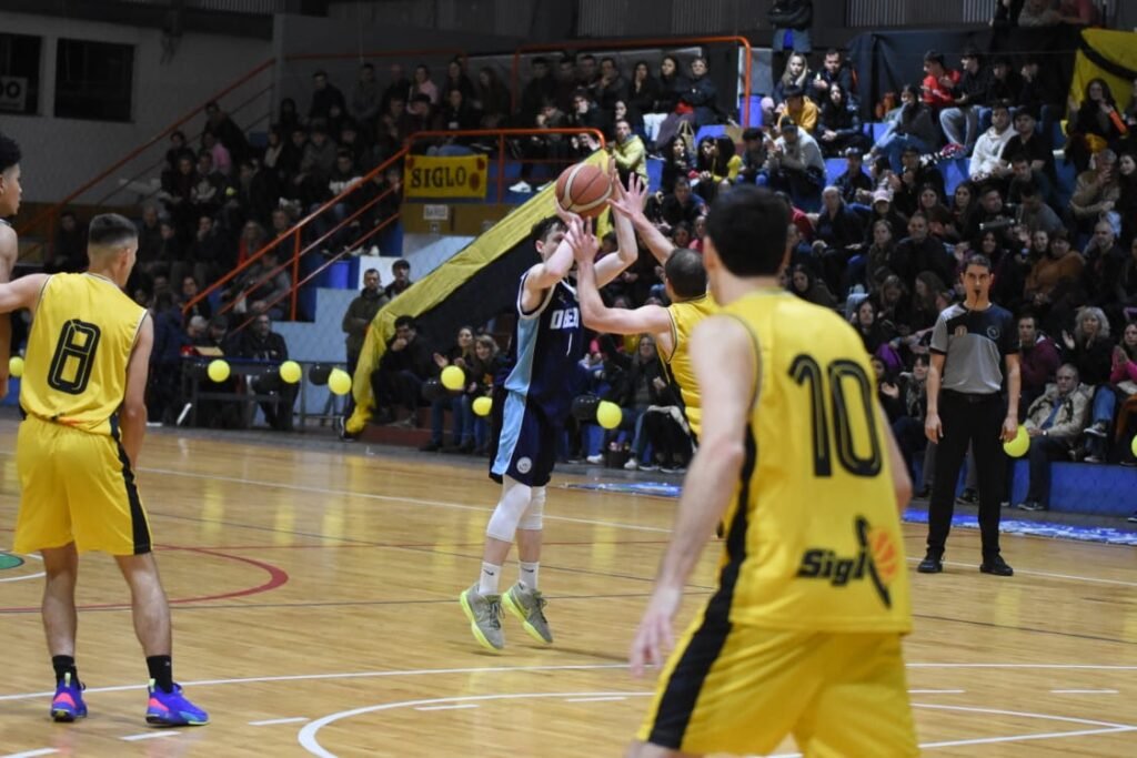 OTC Campeón del Apertura 14