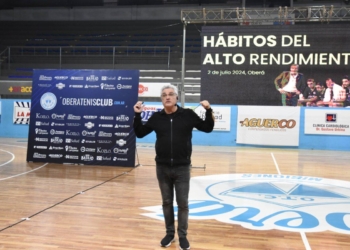 Lamas pasó por Oberá y compartió sus experiencias