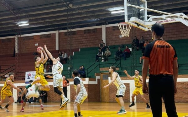 Victoria de Mitre ante Tirica en un partidazo 1 Victoria de Mitre ante Tirica en un partidazo