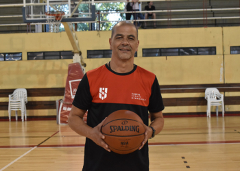 Sergio “Oveja” Hernández será parte del “Campus 75° Aniversario” del Tokio