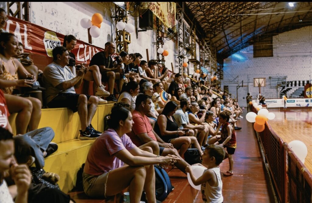 Misiones Básket celebró sus 15 años con una fiesta solidaria completa  8