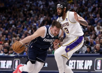 Cambio bomba en la NBA: Doncic a LA – Davis a Dallas