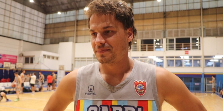 Hillebrand: “Hoy puedo aportar tanto dentro como fuera de la cancha”