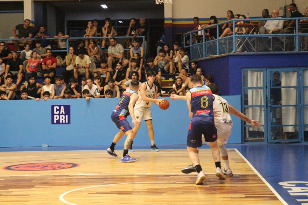 CAPRI luchó hasta el final y logró su segundo festejo al hilo 9 CAPRI luchó hasta el final y logró su segundo festejo al hilo 8