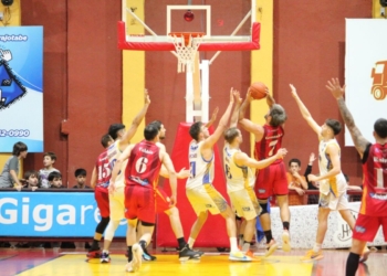 Tokio dejó pasar la chance de escalar y perdió ante Sarmiento