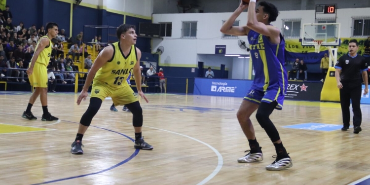 Mitre ganó en suplementario y avanza