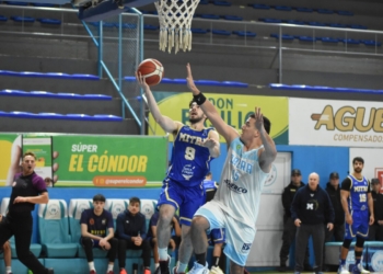 Mitre se hizo fuerte y clasificó a semis