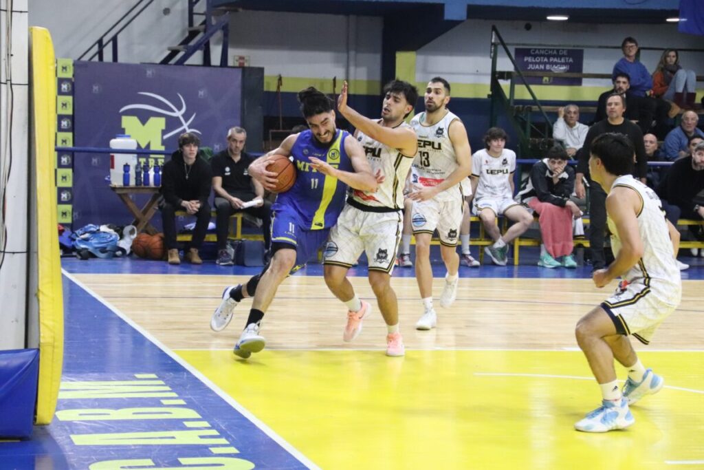 “Auriazul letal”: Mitre dominó y se metió en cuartos de final 4