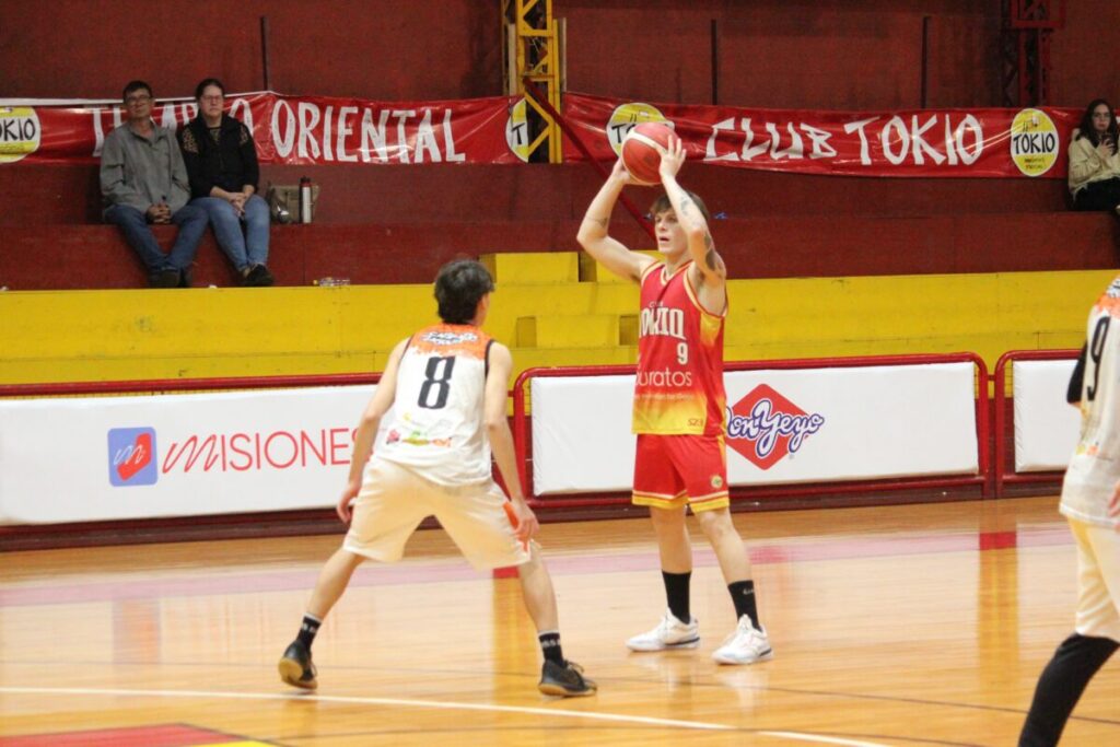 Tokio festejó con contundencia ante Cataratas 4