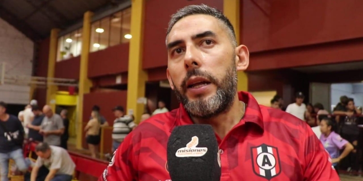 Matías Fernández fue confirmado como nuevo entrenador de Tokio