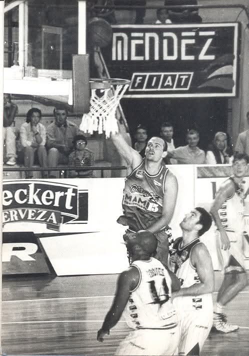 Mauricio Hedman, el misionero que jugó con Manu 3 Mauricio Hedman, el misionero que jugó con Manu 2