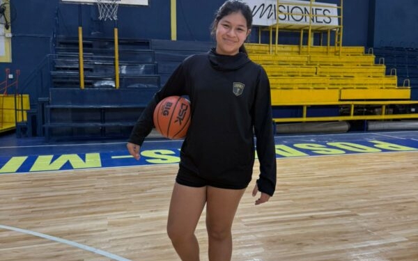 Posadeña y “tachera”: Camila González pisa fuerte en Obras Sanitarias