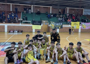 Tirica y Mogi festejaron en la Mini Copa Kenia-Comercial Eldorado