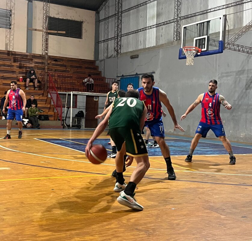 Luz y Fuerza y Villa Urquiza festejaron en el inicio del Posadeño 7 Luz y Fuerza y Villa Urquiza festejaron en el inicio del Posadeño 6