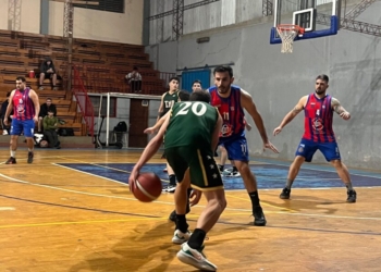Sigue la acción del basquet posadeño