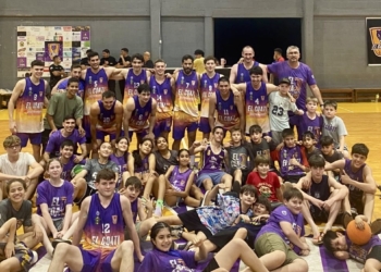 Triunfo heróico: El Coatí lo dio vuelta en el cierre y se quedó con el clásico 