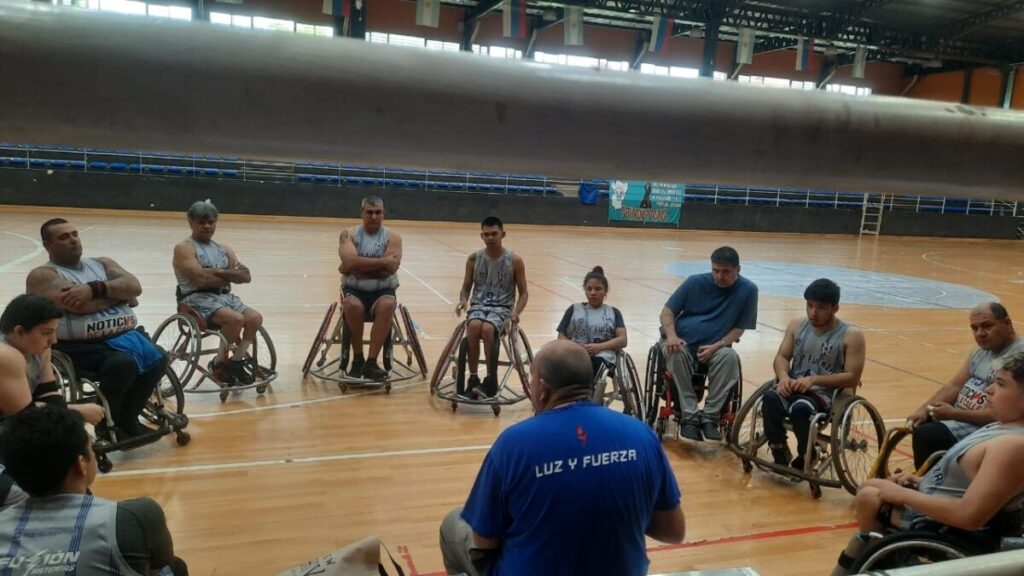 Objetivo cumplido: Luz y Fuerza avanzó de ronda e irá por el ascenso  14