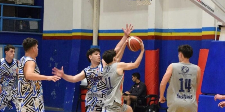 Festejos de Villa Urquiza y CAPRI en el inicio de los Playoffs