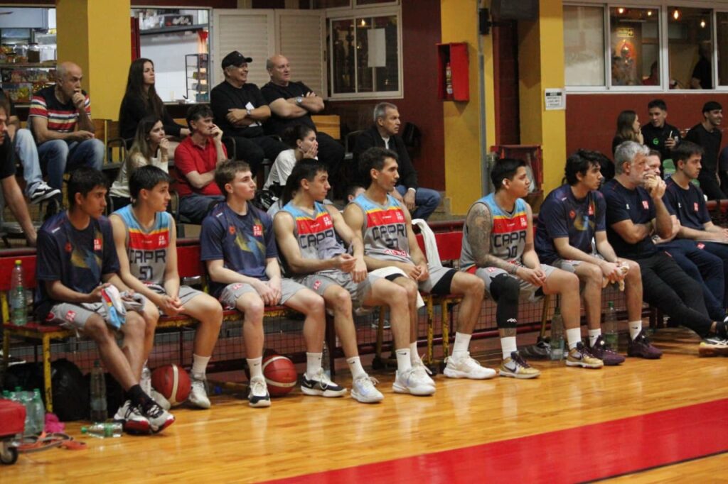 Tokio reaccionó a tiempo y se quedó con un triunfazo ante CAPRI 9 Tokio reaccionó a tiempo y se quedó con un triunfazo ante CAPRI 8