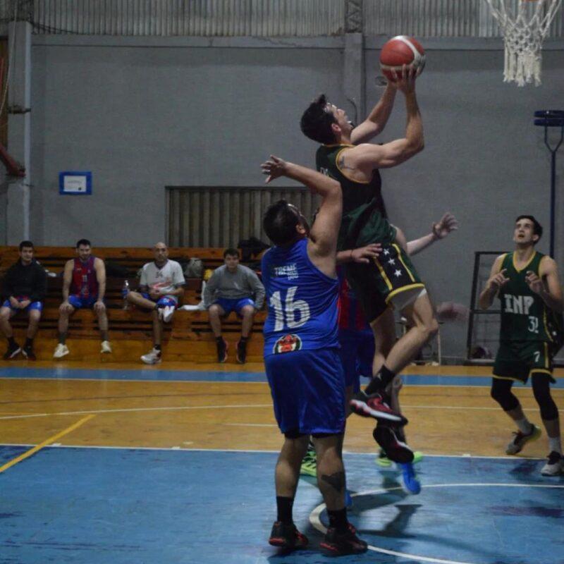 Festejos de Villa Urquiza y CAPRI en el inicio de los Playoffs 7 Festejos de Villa Urquiza y CAPRI en el inicio de los Playoffs 6