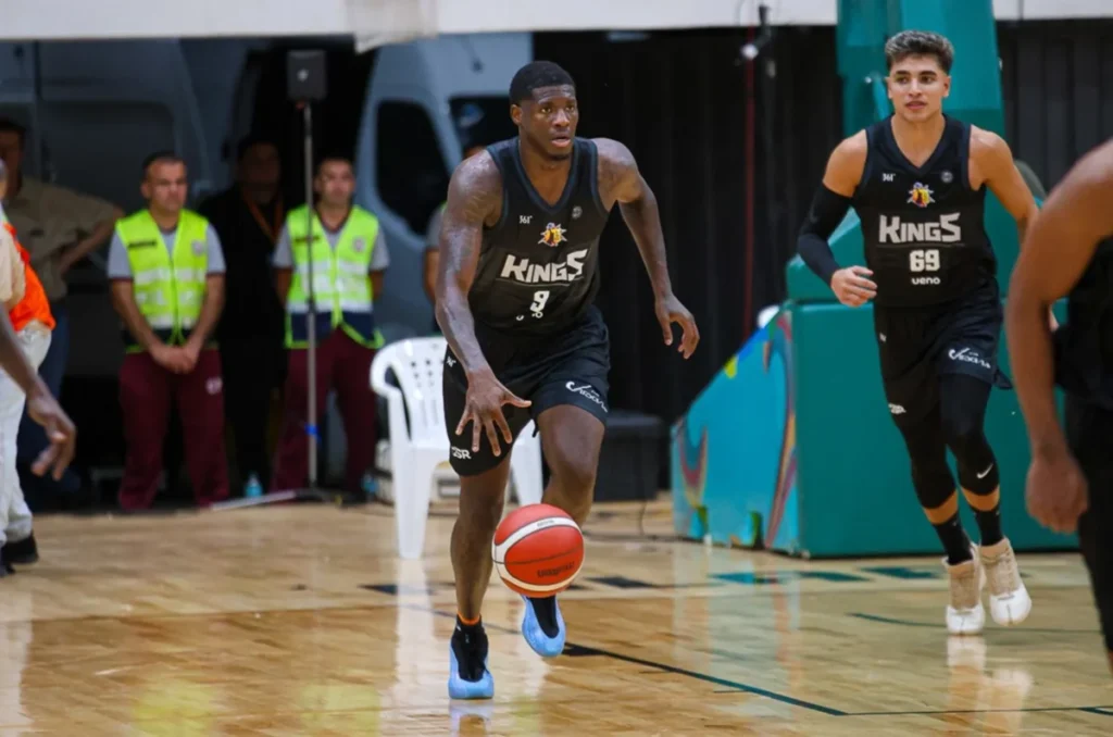 OTC se recuperó y venció a Baurú 17