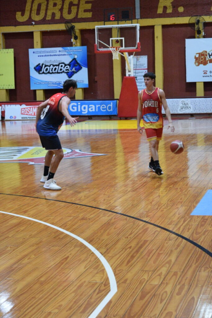 Villa Urquiza y Tokio volvieron a ganar y sellaron su pase a semifinales 6