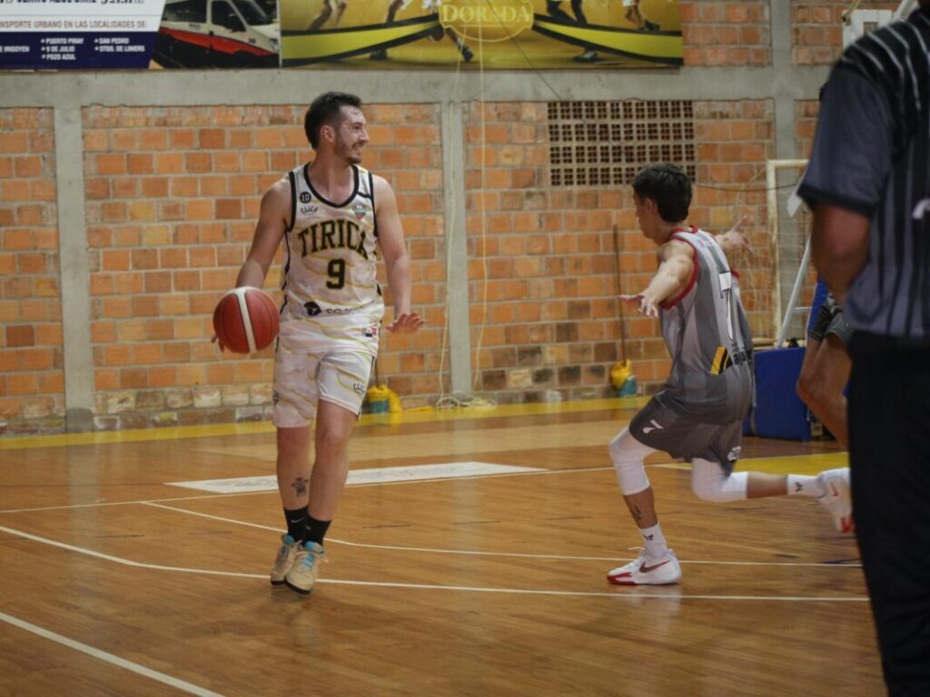 Tokio ganó y se metió en semis 5 Tokio ganó y se metió en semis 4