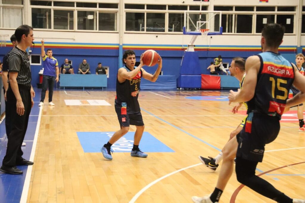 Mitre venció nuevamente a CAPRI y se metió en la final 4