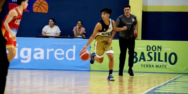 Mitre se hizo fuerte en casa y quedó a un paso del título