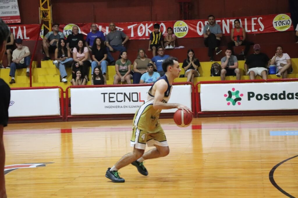 Tokio festejó como local e igualó la serie final del Posadeño 8