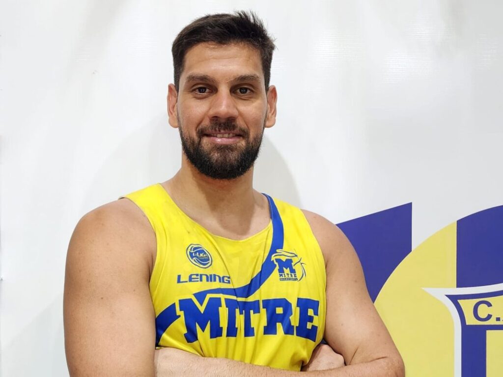 Carlos Benítez Gavilán es Auriazul 5 Carlos Benítez Gavilán es Auriazul 4