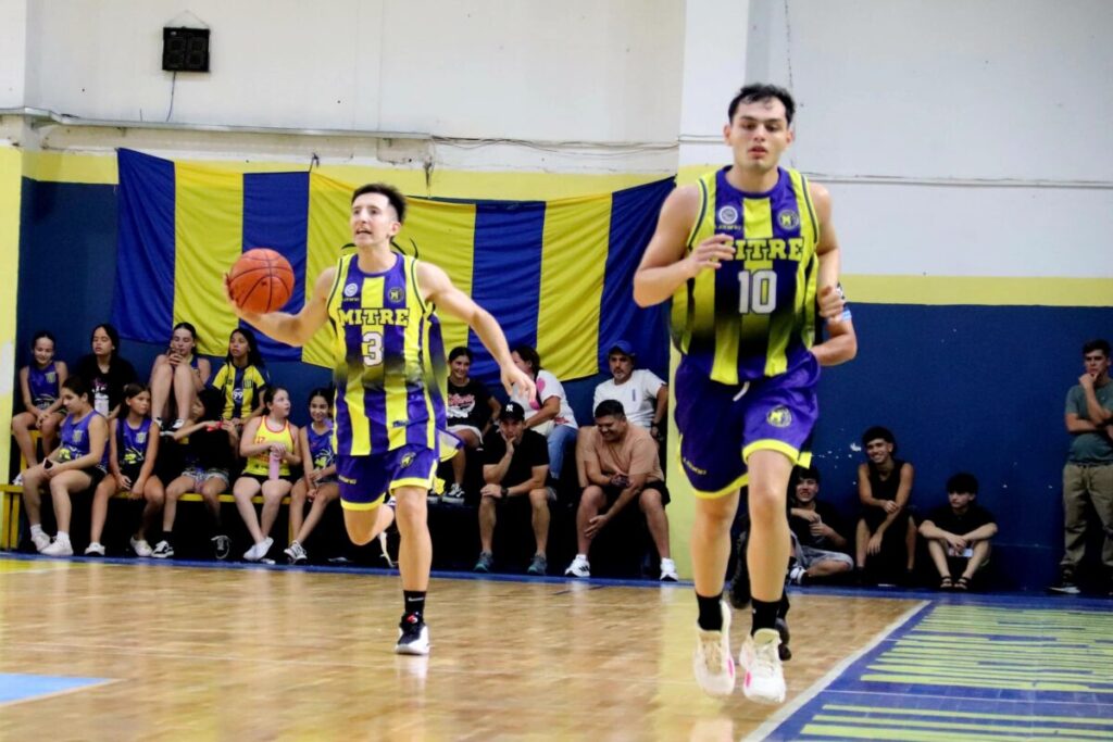 Mitre reaccionó a tiempo y debutó con una victoria 11 Mitre reaccionó a tiempo y debutó con una victoria 10