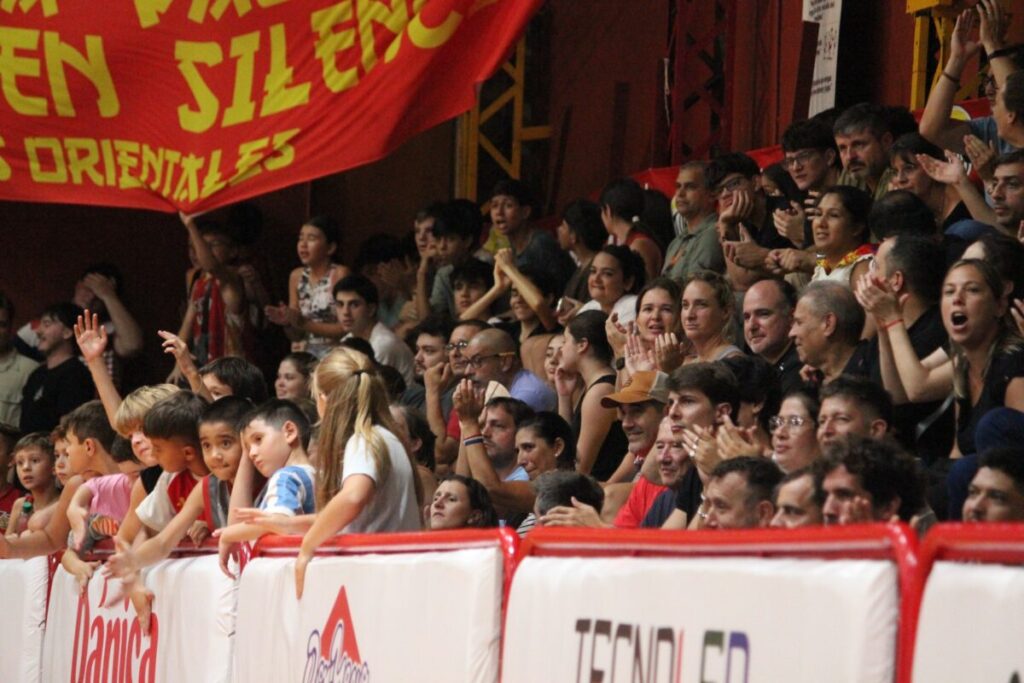 Tokio por la vuelta triunfal en su templo  4