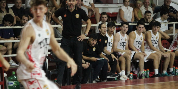 Tokio llega al clásico con los ánimos en alza