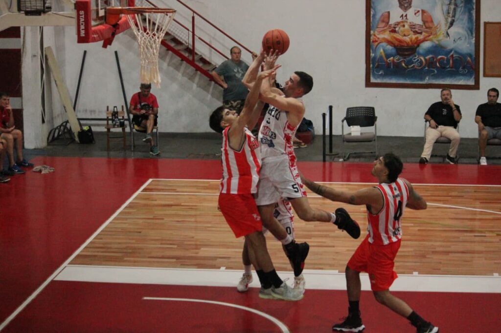 Con bajas sensibles, Tokio visita a San Lorenzo 4