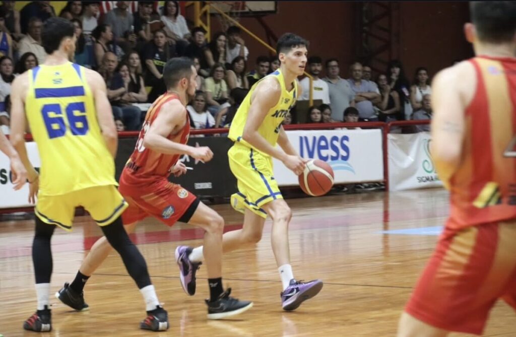 Tokio y Mitre, cara a cara en el primer clásico del año 4
