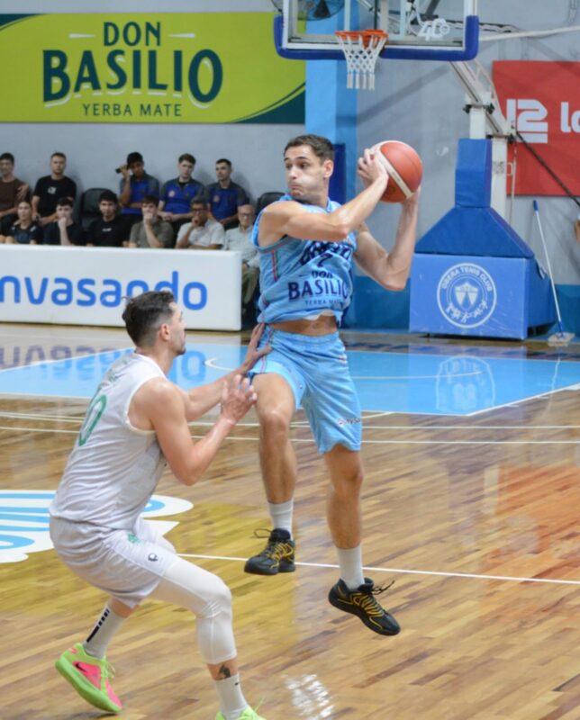 Partidazo en Oberá: OTC vs Independiente, choque de equipos protagonistas 3 Partidazo en Oberá: OTC vs Independiente, choque de equipos protagonistas 2