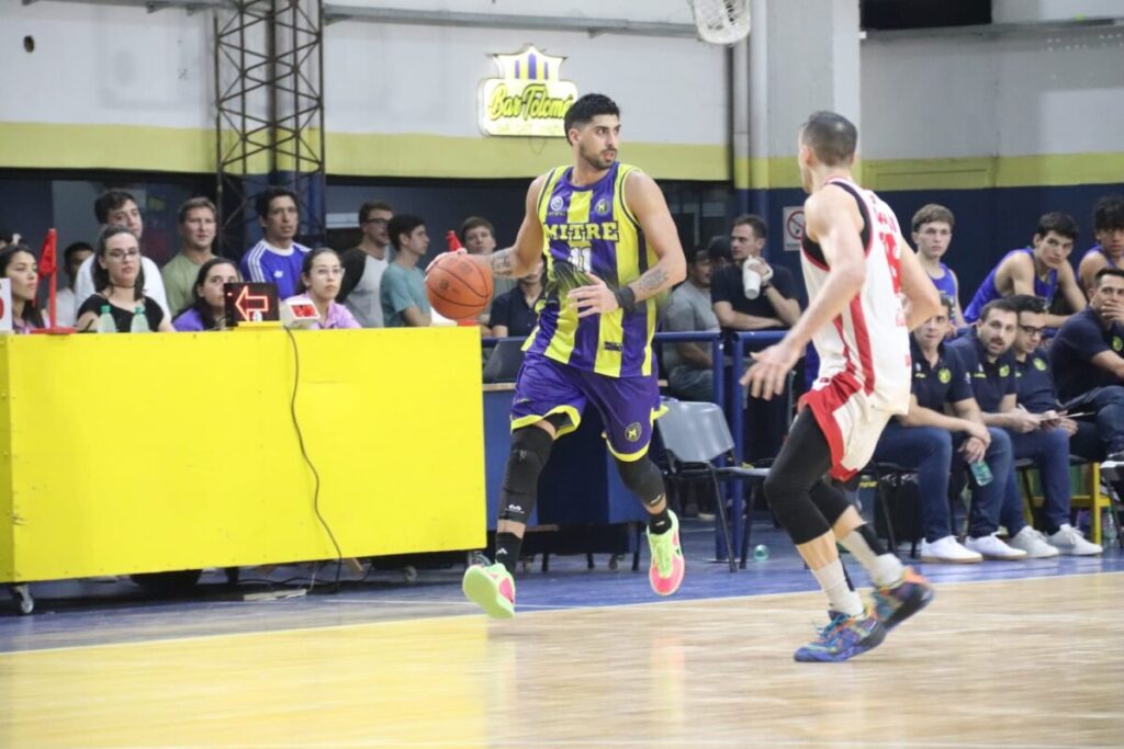 Mitre volvió a ganar y llegó a la punta en el NEA 2