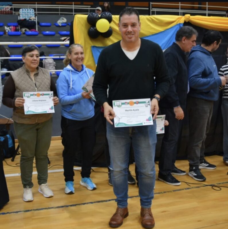 La APBB reconoció a jugadores históricos 5 La APBB reconoció a jugadores históricos 4