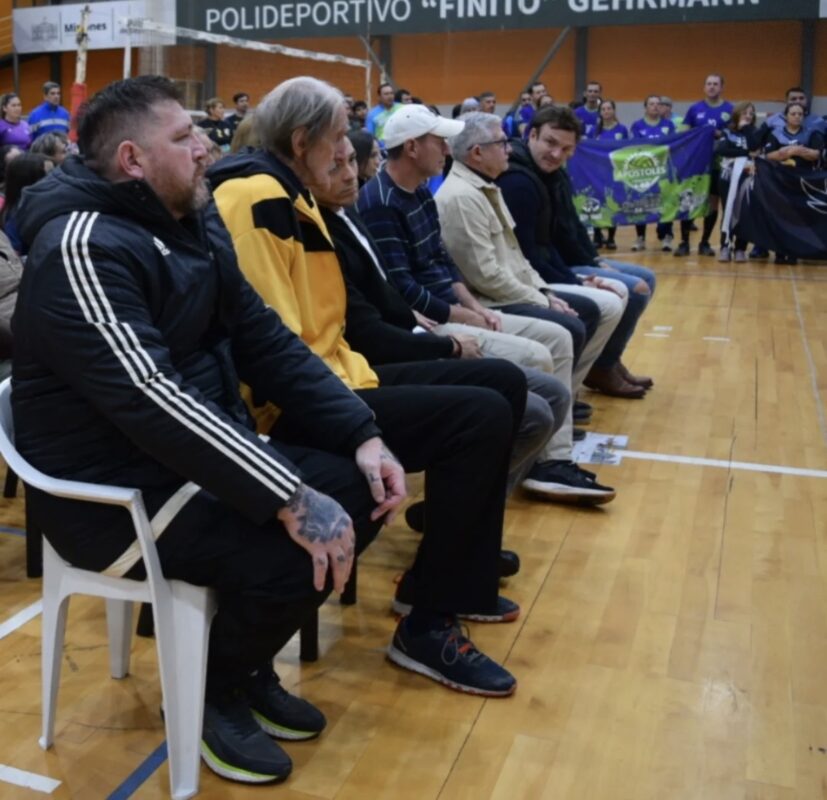 La APBB reconoció a jugadores históricos 3 La APBB reconoció a jugadores históricos 2