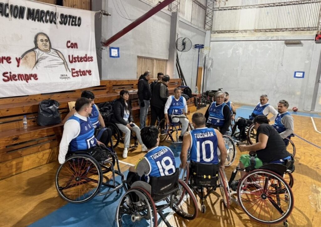 Básquet Adaptado: experiencia y aprendizaje para Luz y Fuerza 7 Básquet Adaptado: experiencia y aprendizaje para Luz y Fuerza 6