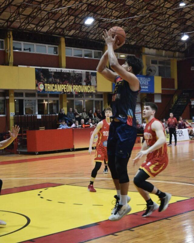 CAPRI le dio otro golpe a Tokio y sumó su tercer triunfo en fila 7 CAPRI le dio otro golpe a Tokio y sumó su tercer triunfo en fila 6