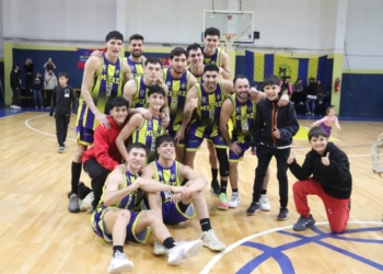 Mitre volvió a festejar y liquidó la serie