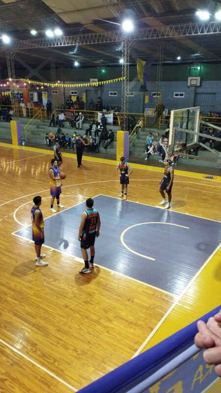 Ganó El Coatí y habrá tercer juego 5 Ganó El Coatí y habrá tercer juego 4